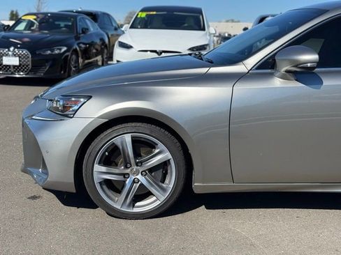 Used 2018 Lexus IS 300 w/ Comfort Package image 5