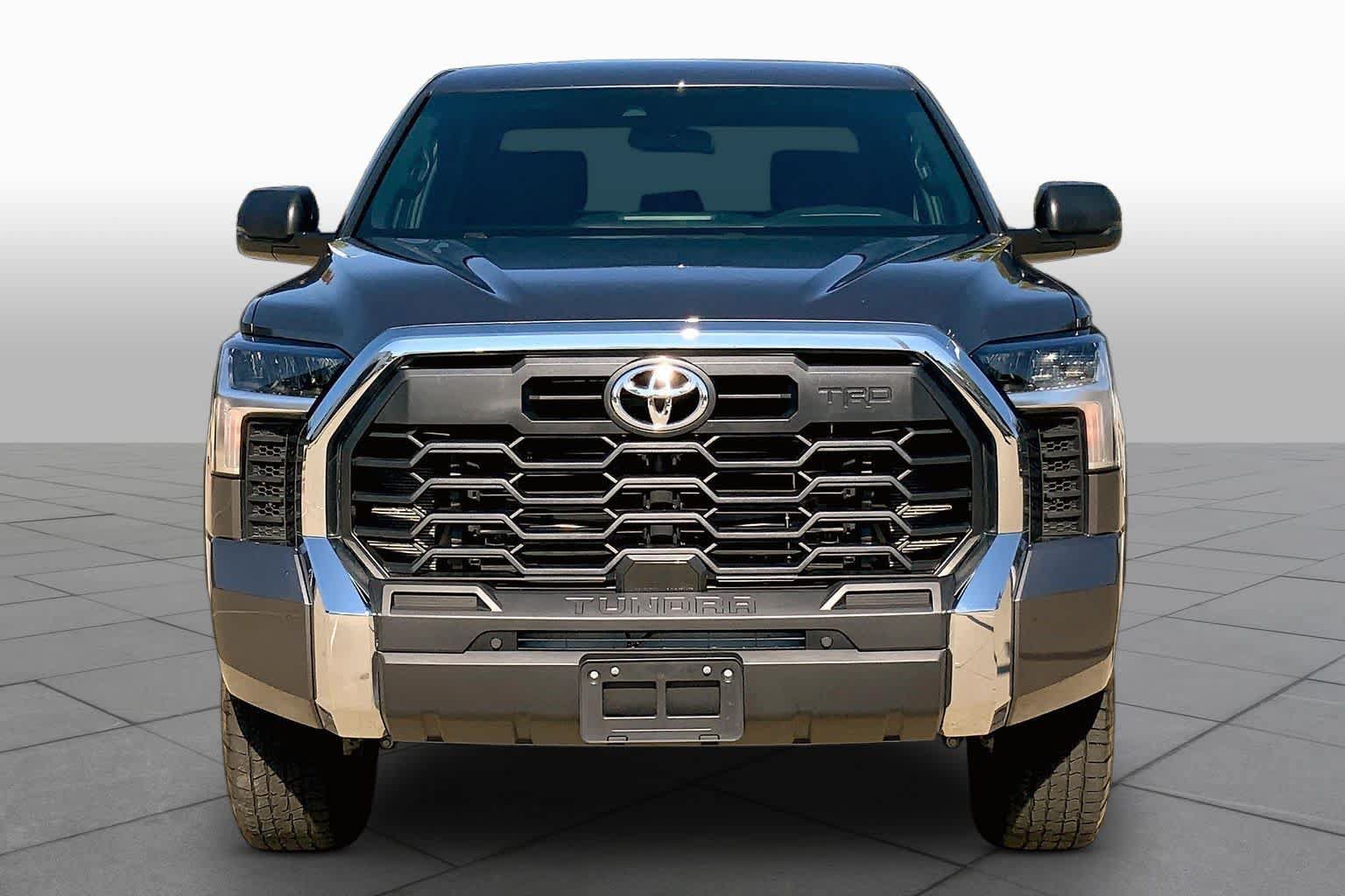 Used 2025 Toyota Tundra SR5 w/ TRD Off-Road Package AWD/4WD image 4