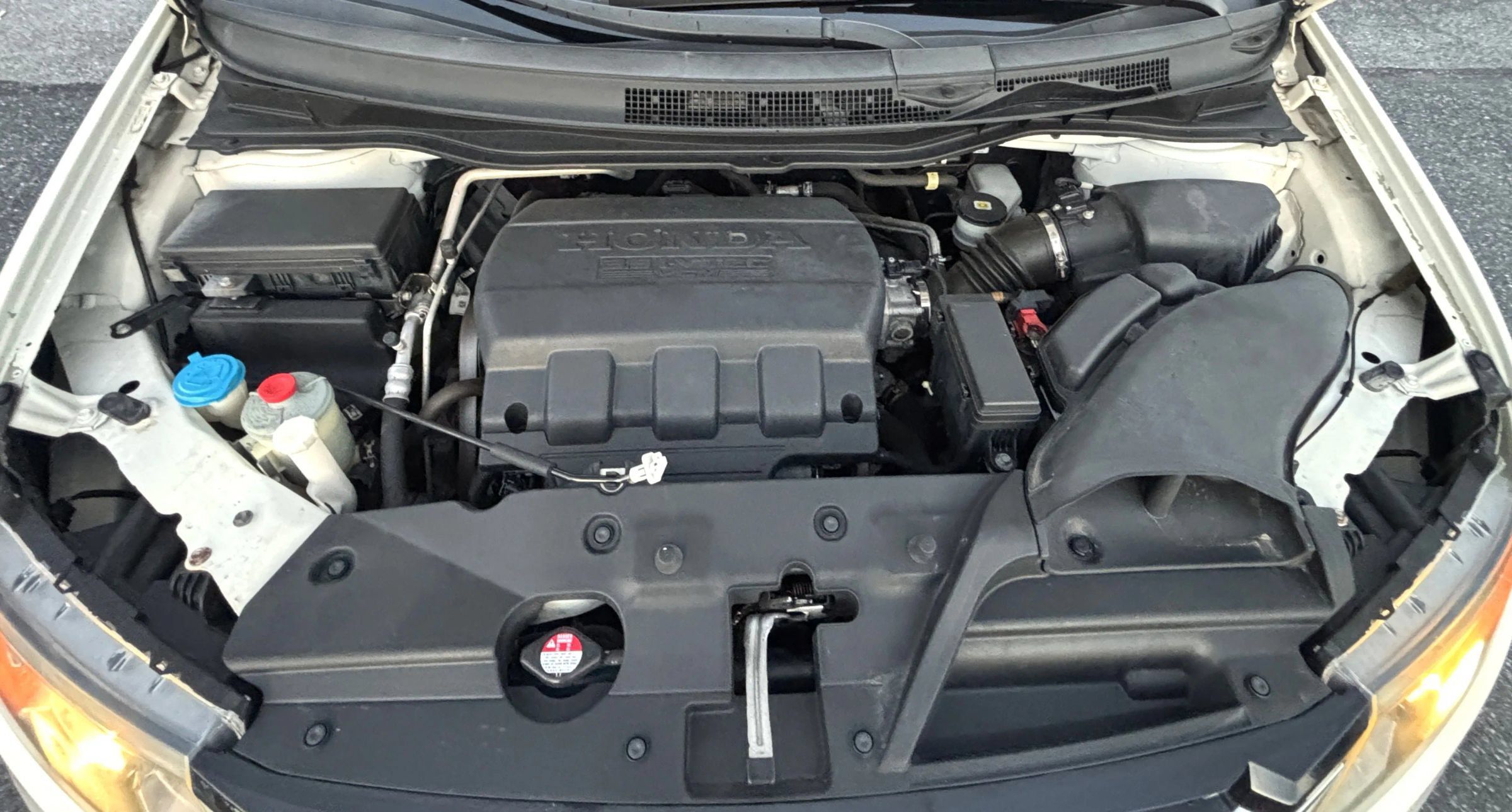 Used 2015 Honda Odyssey Touring image 34