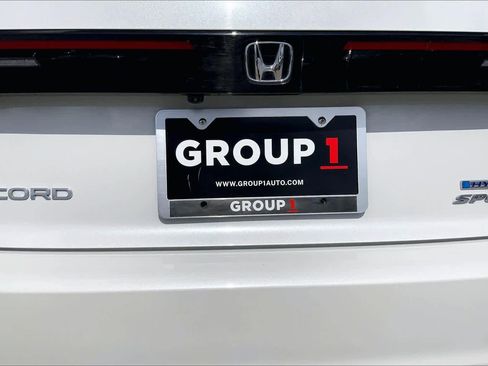 Used 2024 Honda Accord Sport image 11
