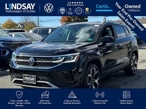 Certified 2022 Volkswagen Taos SEL w/ Panoramic Sunroof Package image 4