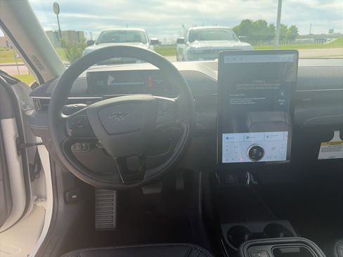 New 2025 Ford Mustang Mach-E Premium AWD/4WD image 17
