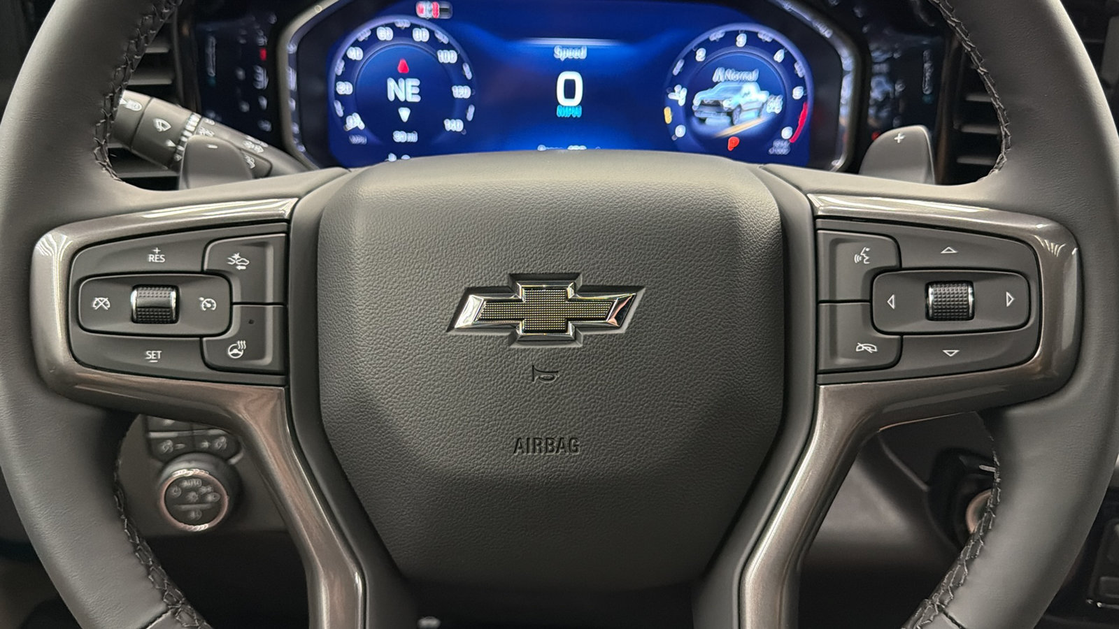 Used 2026 Chevrolet Silverado 1500 ZR2 w/ Dark Appearance Package AWD/4WD image 28