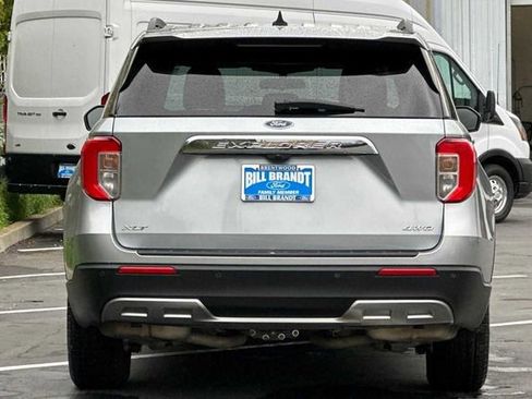 Certified 2023 Ford Explorer XLT w/ Equipment Group 202A image 8