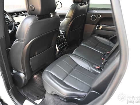 Used 2019 Land Rover Range Rover Sport HSE AWD/4WD image 17