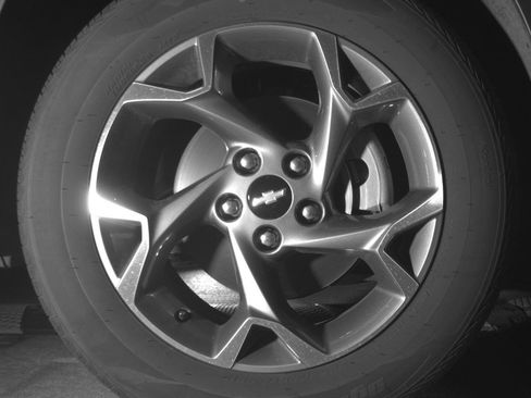 Used 2025 Chevrolet Trax LT image 13