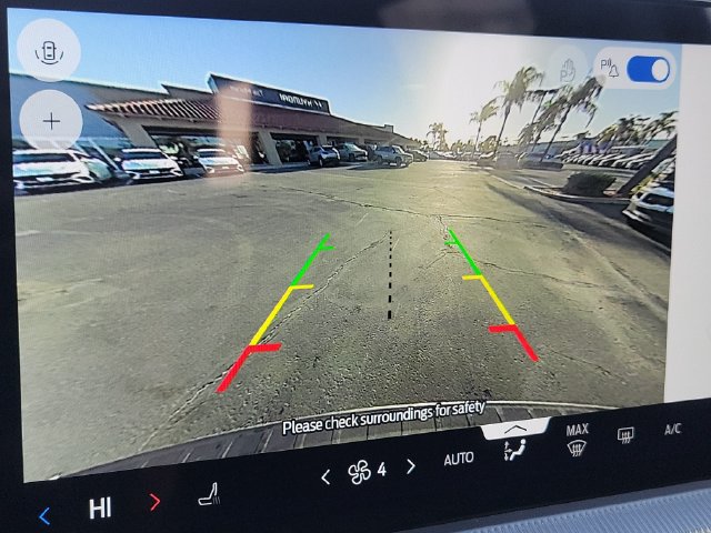 Used 2026 Ford Explorer Active RWD image 14