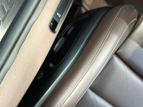 Used 2023 Porsche 911 Targa 4 GTS image 17