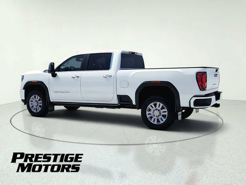 Used 2022 GMC Sierra 3500 Denali w/ Denali Ultimate Package AWD/4WD image 5