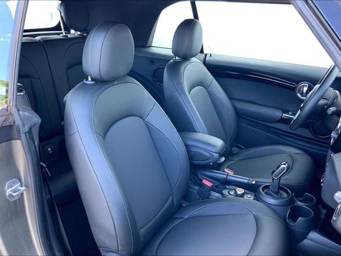 Used 2021 MINI Cooper Convertible image 7