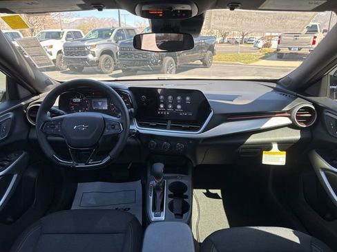 New 2026 Chevrolet Trax RS w/ Driver Confidence Package image 12