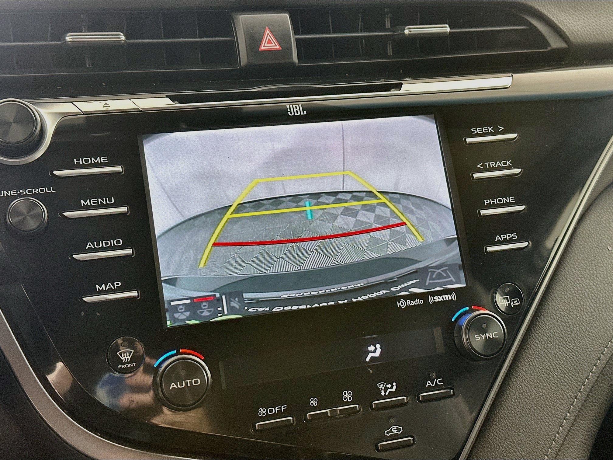 Used 2019 Toyota Camry XSE FWD image 22