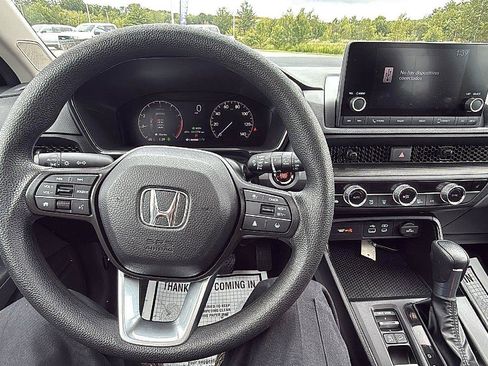 Used 2025 Honda CR-V EX image 25