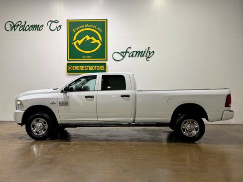 Used 2018 RAM 2500 Tradesman w/ Cold Weather Group AWD/4WD image 5