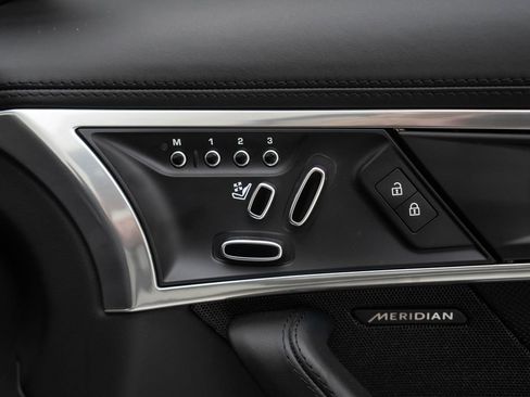 Used 2021 Jaguar F-TYPE R-Dynamic image 29