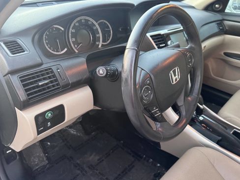 Used 2014 Honda Accord EX-L image 18