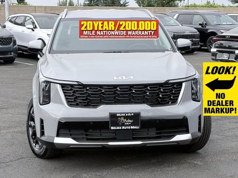 New 2026 Kia Sorento S FWD image 2