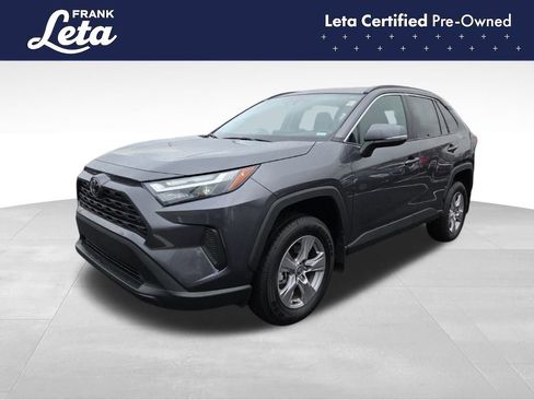 Used 2025 Toyota RAV4 XLE image 1