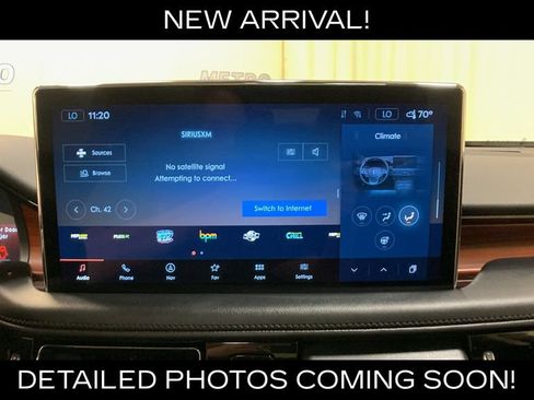 Used 2023 Lincoln Nautilus Reserve AWD/4WD image 38