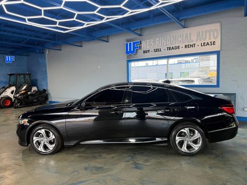 Used 2019 Honda Accord EX image 6