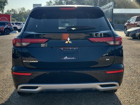 Used 2024 Mitsubishi Outlander SE FWD image 8