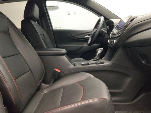Used 2022 Chevrolet Equinox RS w/ RS Leather Package FWD image 21