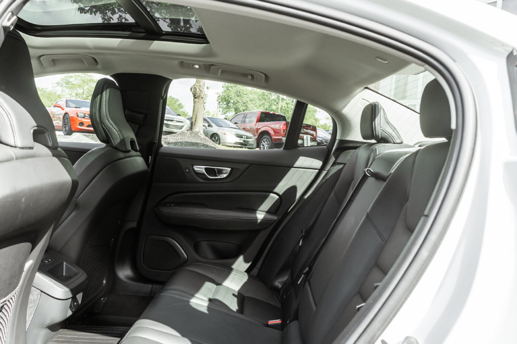 Used 2023 Volvo S60 B5 Plus w/ Climate Package AWD/4WD image 24