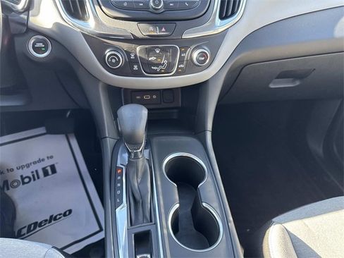 Used 2022 Chevrolet Equinox LS w/ LS Convenience Package image 20