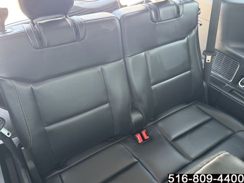 Used 2023 Ford Explorer XLT w/ Equipment Group 202A AWD/4WD image 33