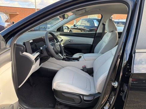 New 2026 Hyundai Tucson SE image 12