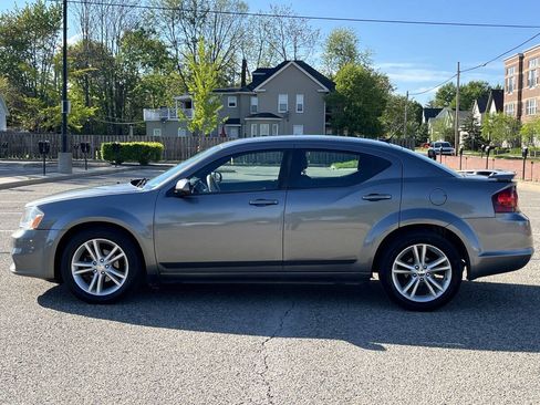 Used 2013 Dodge Avenger SXT FWD image 7