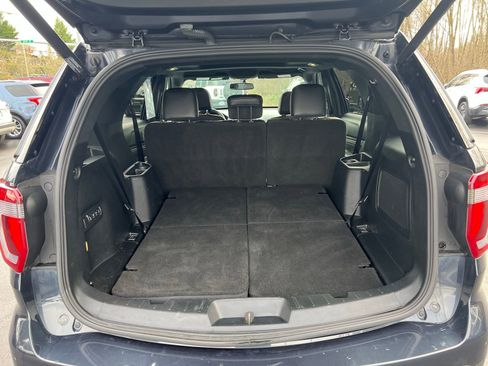 Used 2017 Ford Explorer Sport w/ Equipment Group 401A image 8