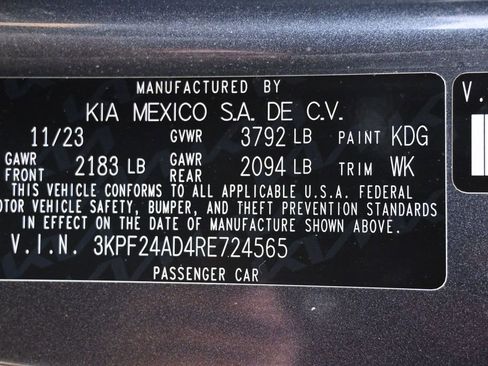 Used 2024 Kia Forte LXS FWD image 12