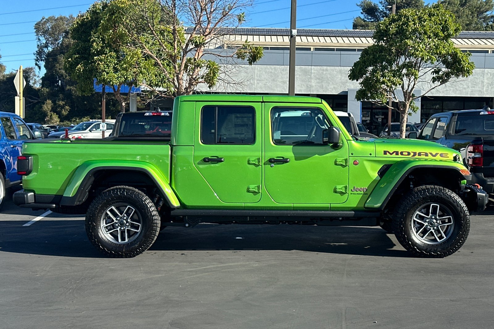 New 2026 Jeep Gladiator Mojave AWD/4WD image 3