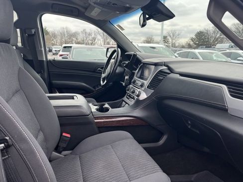 Used 2018 GMC Yukon SLE w/ SLE Value Package image 13