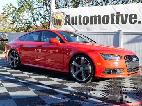 Used 2018 Audi S7 Prestige w/ S Sport Package image 2
