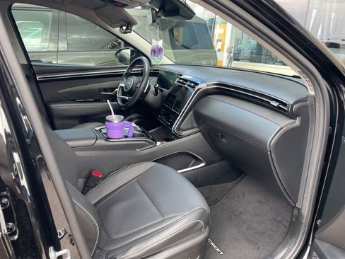 Used 2023 Hyundai Tucson Limited image 16