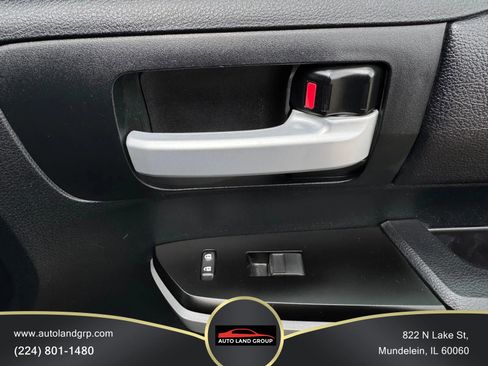 Used 2017 Toyota Tundra SR5 image 21