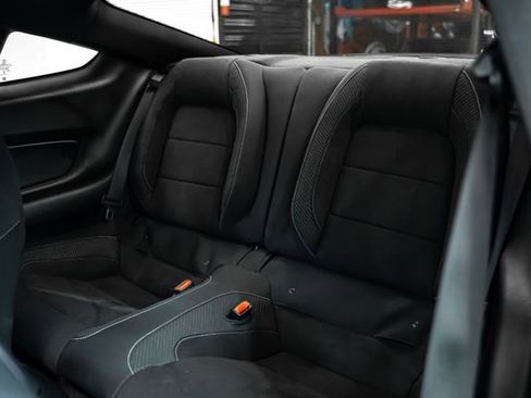 Used 2017 Ford Mustang Shelby GT350 image 25