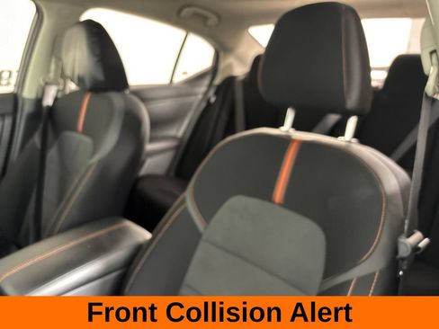 Used 2021 Nissan Sentra SR FWD image 12