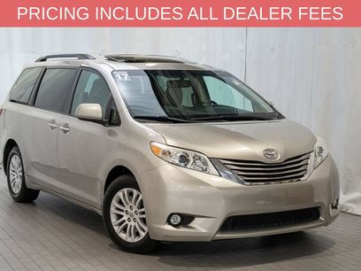 Used 2017 Toyota Sienna XLE w/ XLE Navigation Package