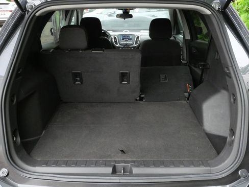 Used 2023 Chevrolet Equinox LT AWD/4WD image 29