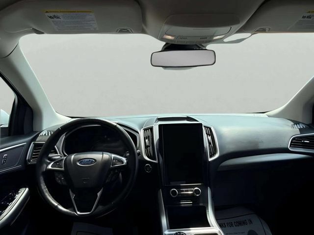 Used 2024 Ford Edge SEL AWD/4WD image 7