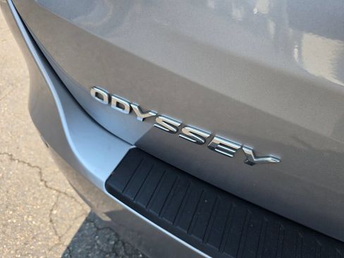 Used 2018 Honda Odyssey Elite image 38
