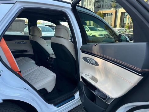 New 2026 Genesis GV70 3.5T Sport Prestige image 13