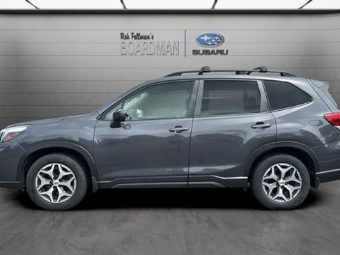 Used 2021 Subaru Forester Premium w/ Popular Package #1 AWD/4WD image 9
