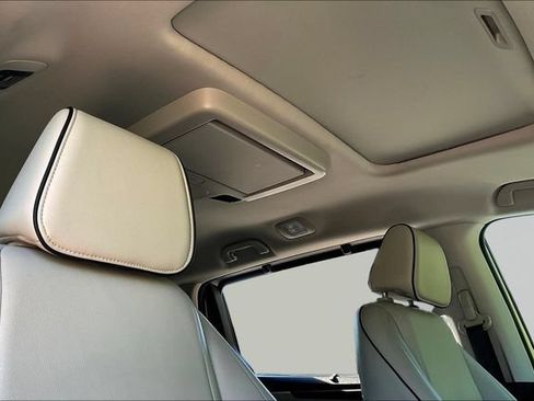 Used 2025 Honda Odyssey Touring image 30