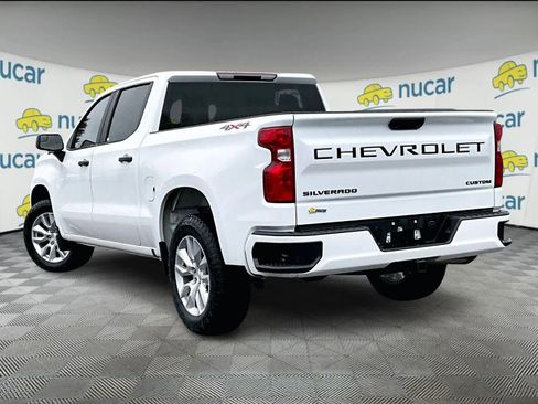 Used 2023 Chevrolet Silverado 1500 Custom w/ LPO, Dark Essentials Package image 4