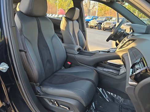Used 2024 Acura RDX A-Spec image 10