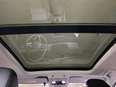 New 2026 Volkswagen Tiguan SE image 10